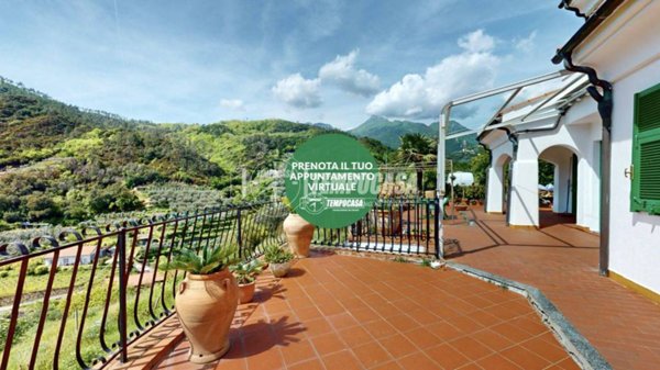 casa indipendente in vendita a Tovo San Giacomo