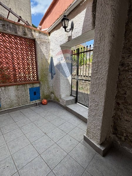 casa semindipendente in vendita a Tovo San Giacomo