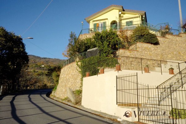 casa indipendente in vendita a Tovo San Giacomo