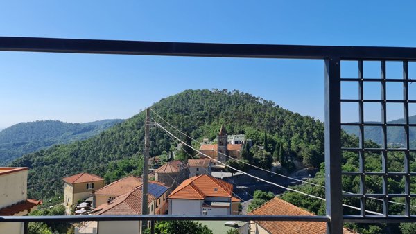appartamento in vendita a Tovo San Giacomo in zona Bardino Vecchio