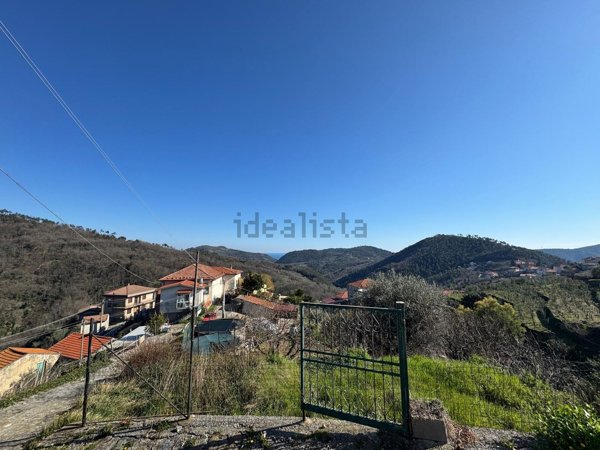 casa indipendente in vendita a Tovo San Giacomo