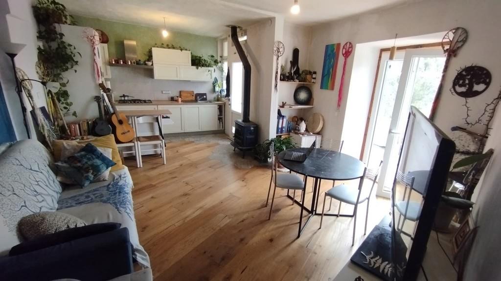 casa indipendente in vendita a Tovo San Giacomo