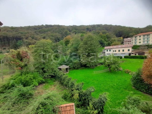 casa indipendente in vendita ad Urbe in zona San Pietro d'Olba