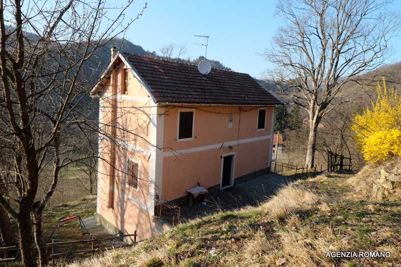 casa indipendente in vendita ad Urbe
