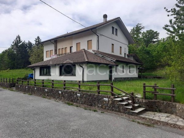 negozio in vendita ad Urbe in zona San Pietro d'Olba