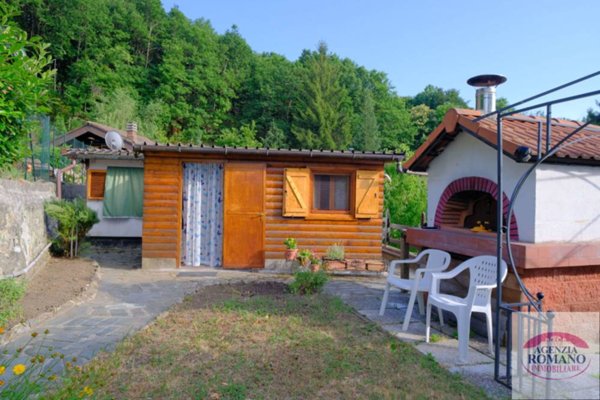 casa indipendente in vendita ad Urbe