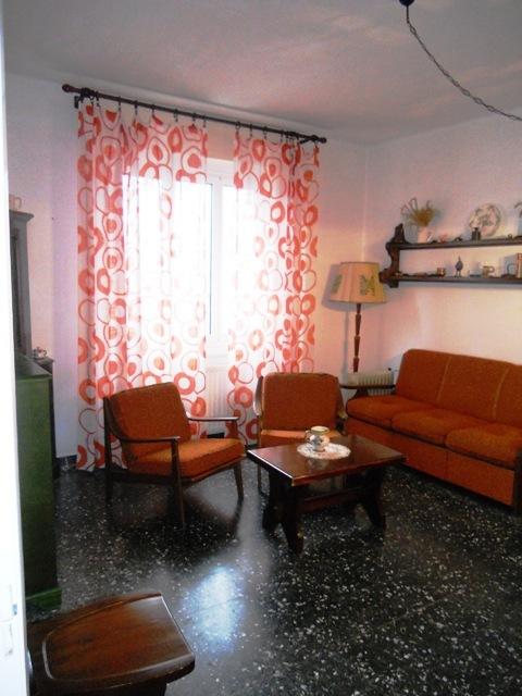 appartamento in vendita ad Urbe in zona Acquabianca