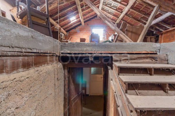 casa indipendente in vendita ad Urbe