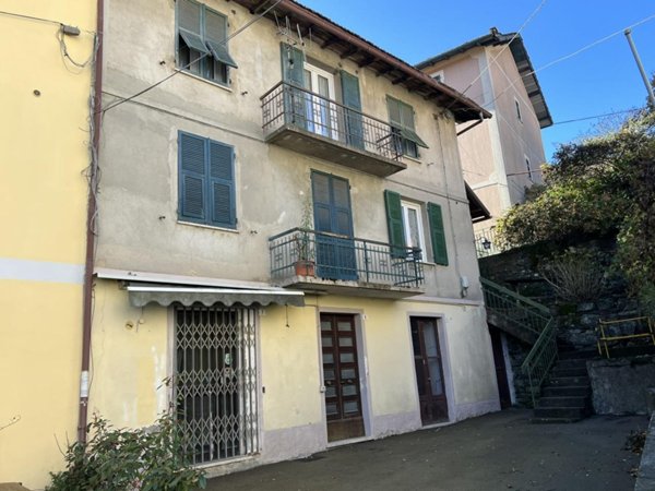 pentavano in vendita ad Urbe