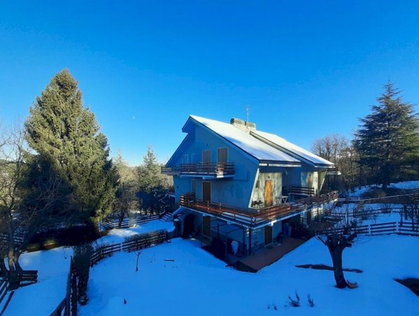 appartamento in vendita ad Urbe