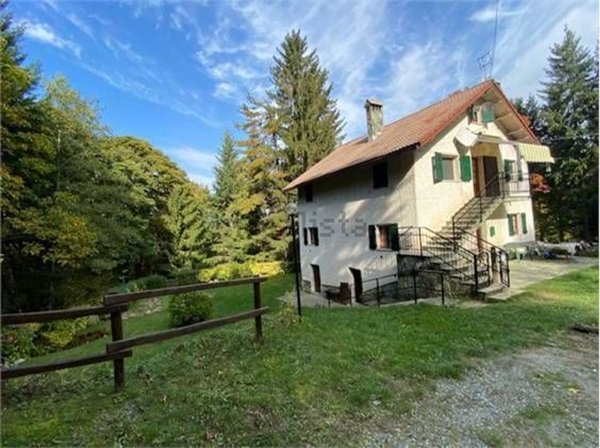 casa indipendente in vendita ad Urbe