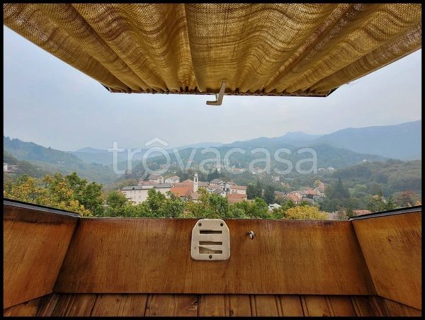 appartamento in vendita ad Urbe in zona San Pietro d'Olba