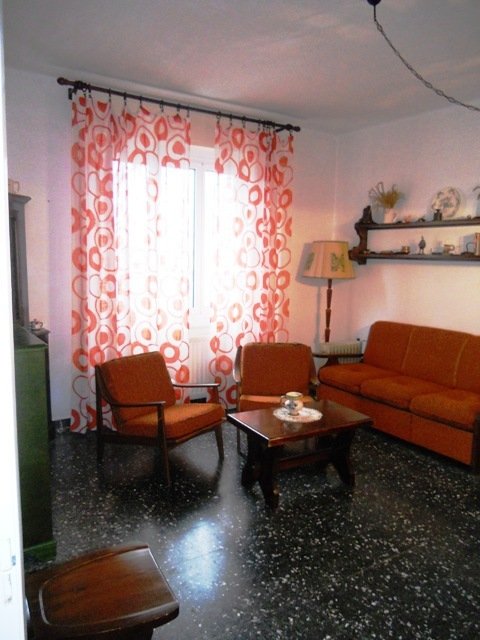 appartamento in vendita ad Urbe in zona Acquabianca