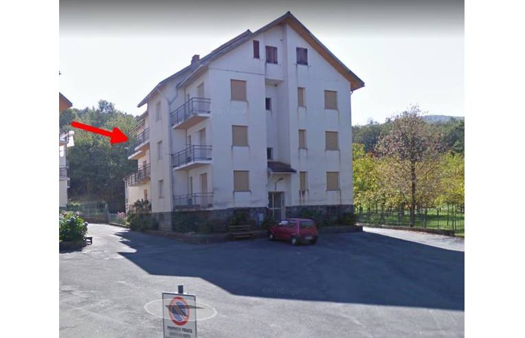 appartamento in vendita ad Urbe in zona Acquabianca