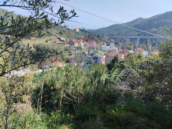 terreno agricolo in vendita a Vado Ligure in zona Sant'Ermete