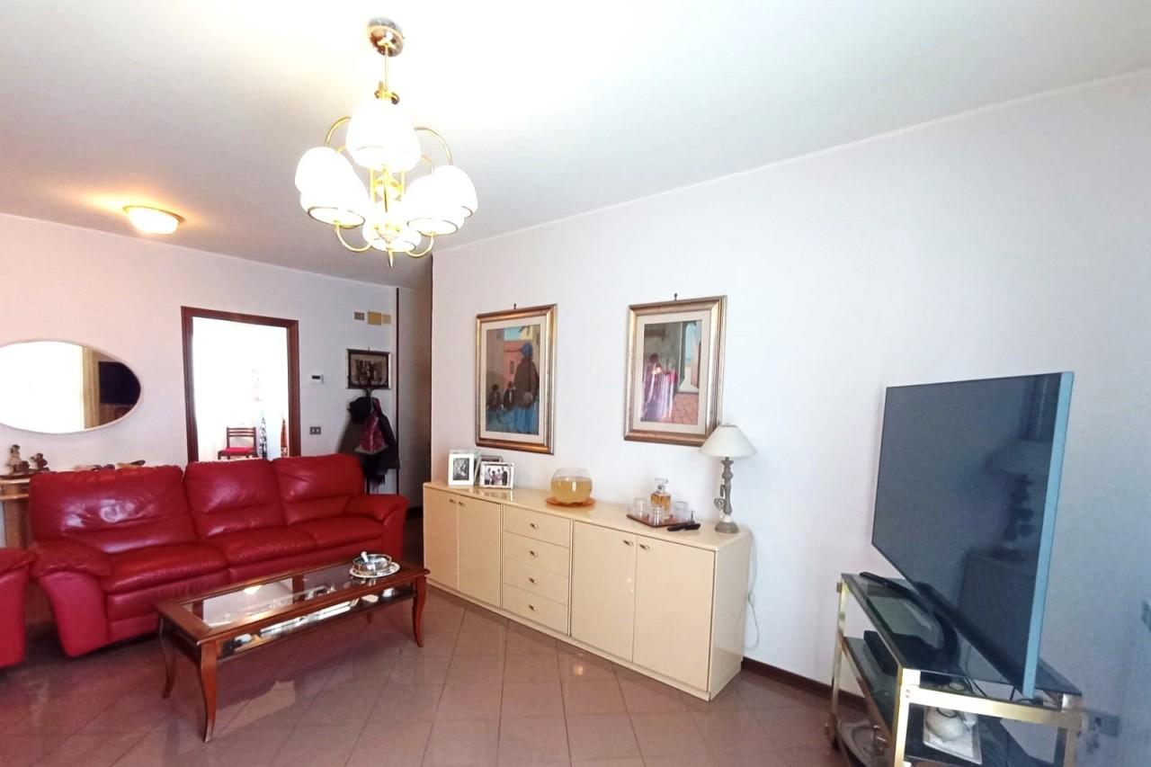 appartamento in vendita a Vado Ligure