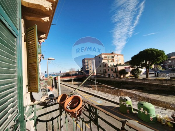 appartamento in vendita a Vado Ligure