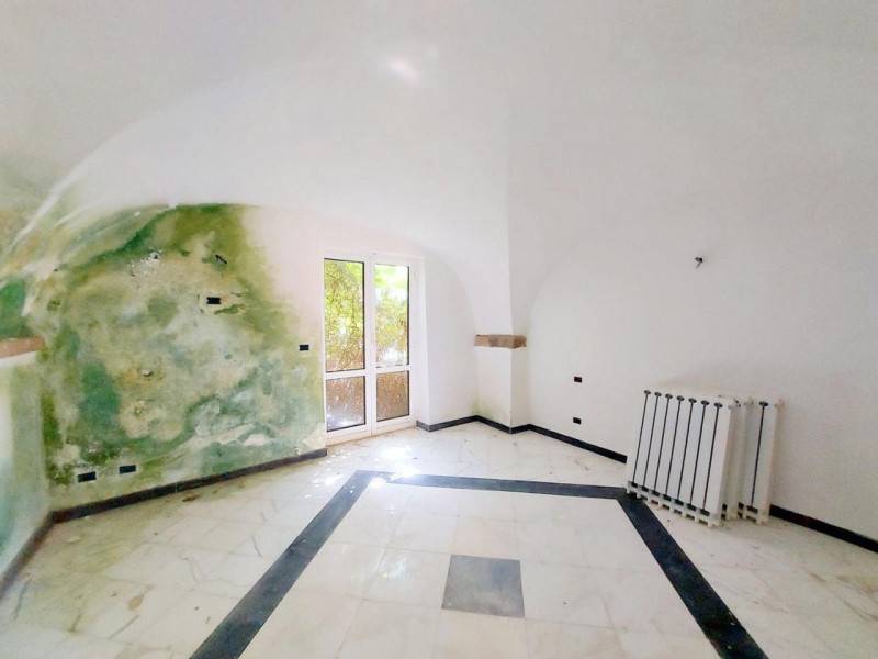 appartamento in vendita a Vado Ligure