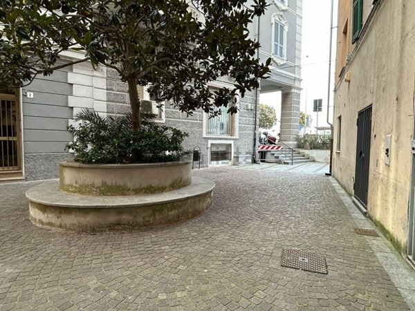 appartamento in vendita a Vado Ligure