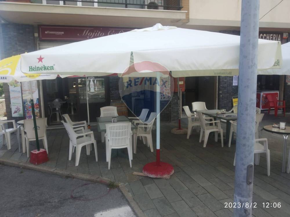 negozio in vendita a Vado Ligure
