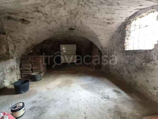 appartamento in vendita a Vado Ligure in zona Valle di Vado