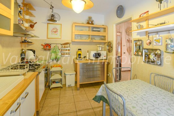 appartamento in vendita a Vado Ligure in zona Valle di Vado