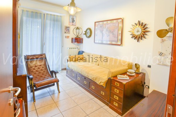 appartamento in vendita a Vado Ligure in zona Valle di Vado