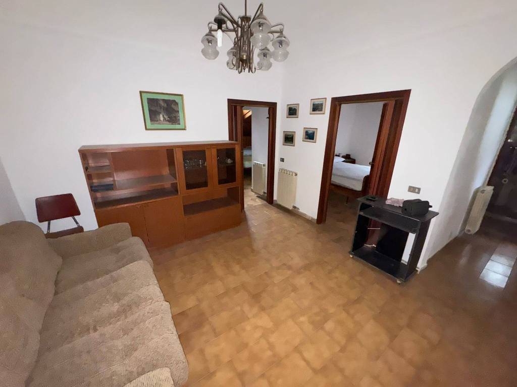appartamento in vendita a Vado Ligure in zona Vado Centro