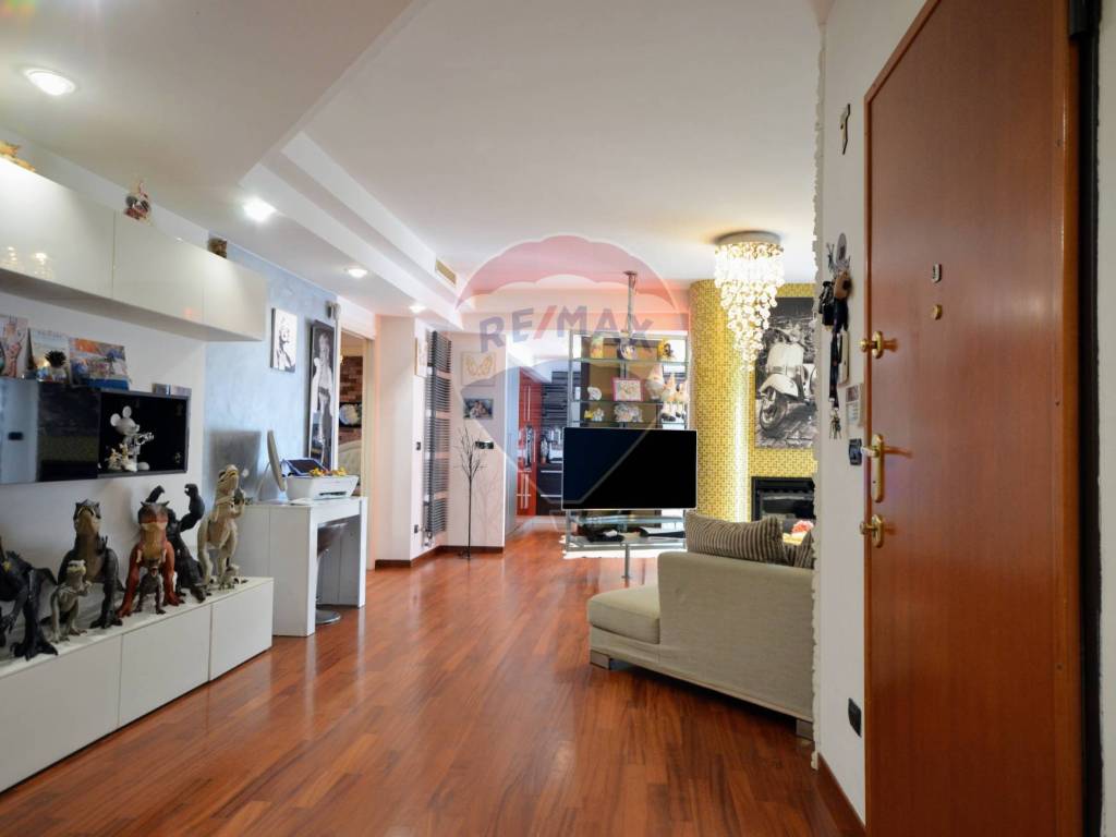 appartamento in vendita a Vado Ligure in zona Vado Centro