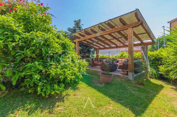 appartamento in vendita a Vado Ligure