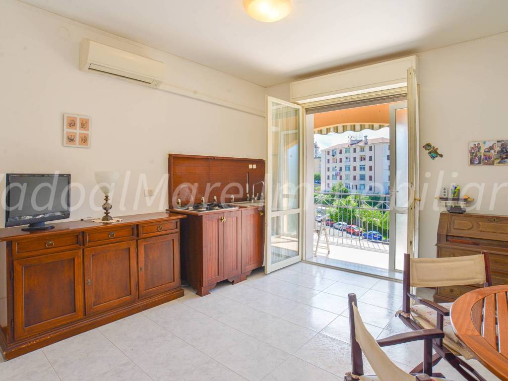 appartamento in vendita a Vado Ligure