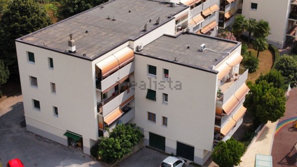 appartamento in vendita a Vado Ligure in zona Sant'Ermete