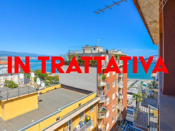 appartamento in vendita a Vado Ligure in zona Vado Centro