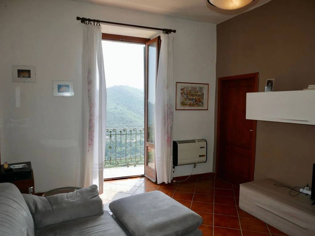 appartamento in vendita a Vado Ligure