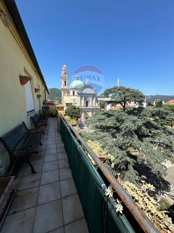 appartamento in vendita a Vado Ligure