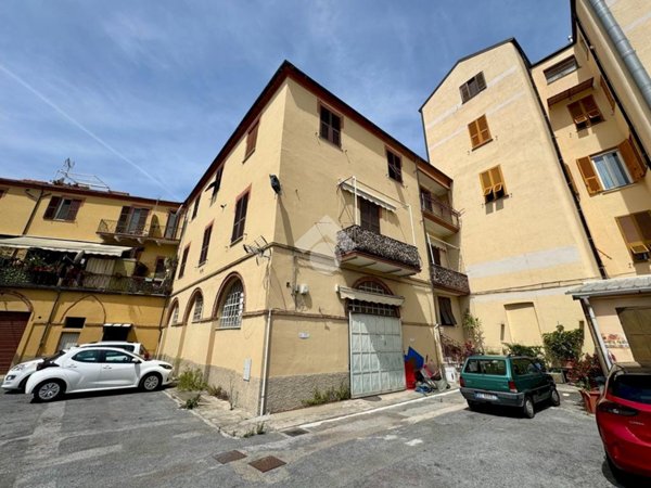 appartamento in vendita a Vado Ligure