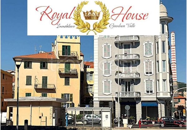 negozio in vendita a Vado Ligure