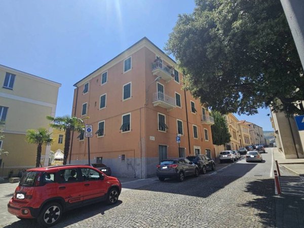 appartamento in vendita a Vado Ligure in zona Vado Centro