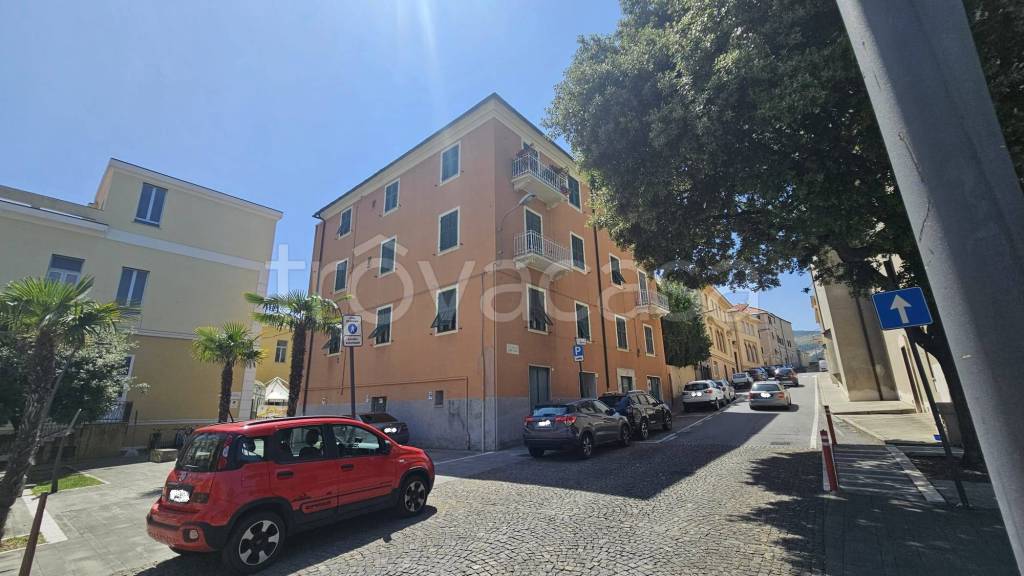 appartamento in vendita a Vado Ligure