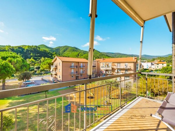 appartamento in vendita a Vado Ligure in zona Valle di Vado