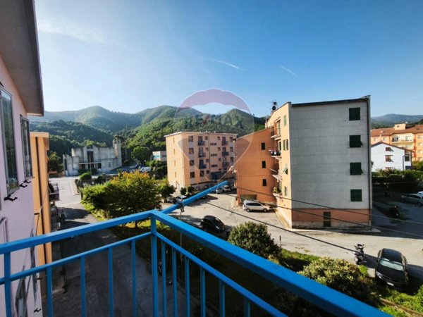 appartamento in vendita a Vado Ligure in zona Valle di Vado