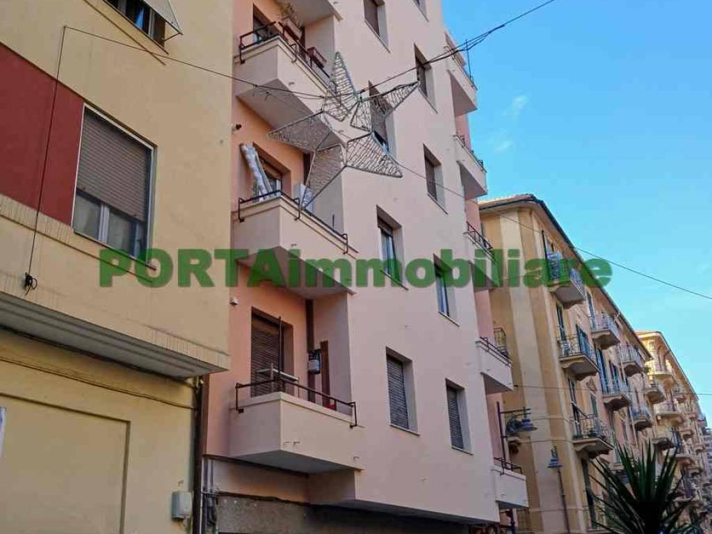 appartamento in vendita a Vado Ligure in zona Vado Centro