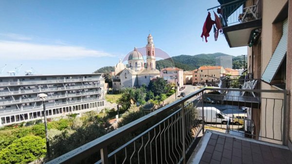 appartamento in vendita a Vado Ligure