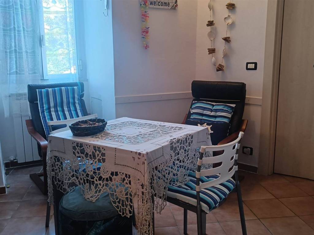 appartamento in vendita a Vado Ligure in zona Vado Centro