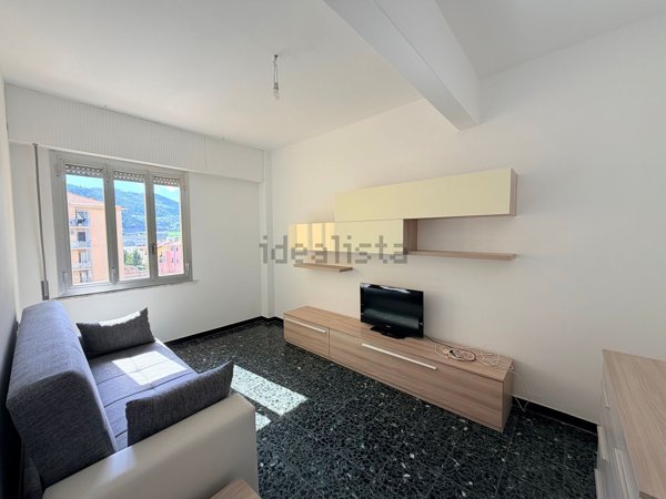 appartamento in vendita a Vado Ligure