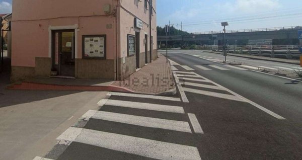 trivano in vendita a Vado Ligure in zona Valle di Vado
