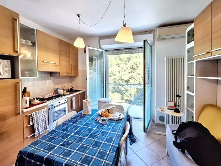 appartamento in vendita a Vado Ligure in zona Sant'Ermete