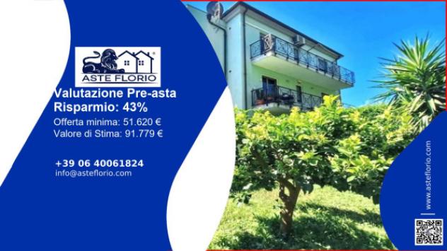 appartamento in vendita a Vado Ligure in zona Sant'Ermete