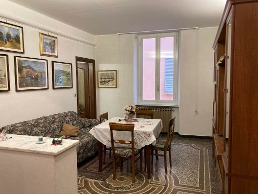 appartamento in vendita a Vado Ligure in zona Vado Centro