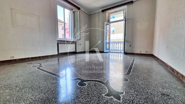 appartamento in vendita a Vado Ligure